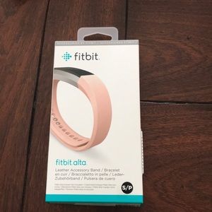 Fitbit Alta leather wristband in blush pink. Small